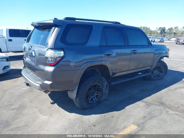 Toyota 4runner Trail Premium 2016 JTEBU5JR0G5333475 Image 4