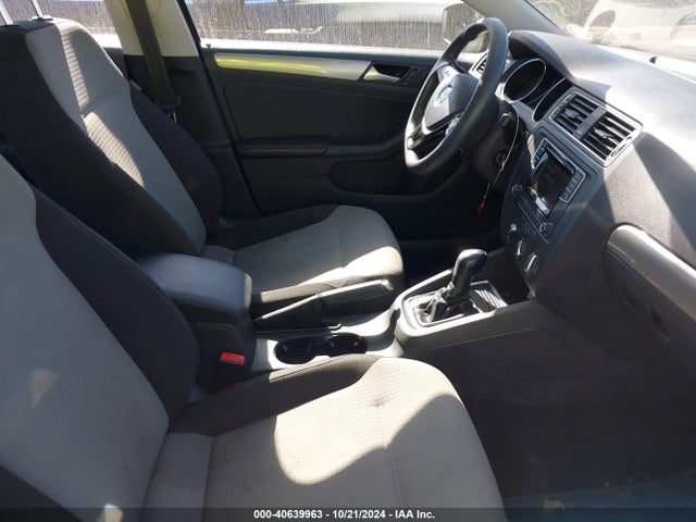 3VW2B7AJ4HM251614 Volkswagen Jetta 1.4t S
