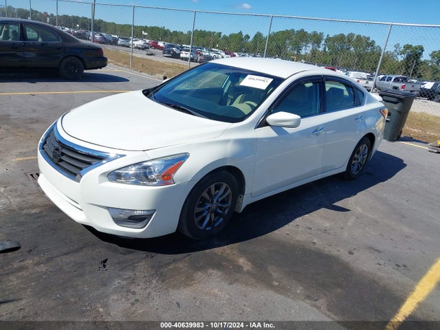 Nissan Altima 2.5 S 2015 1N4AL3AP1FC466543 Image 2