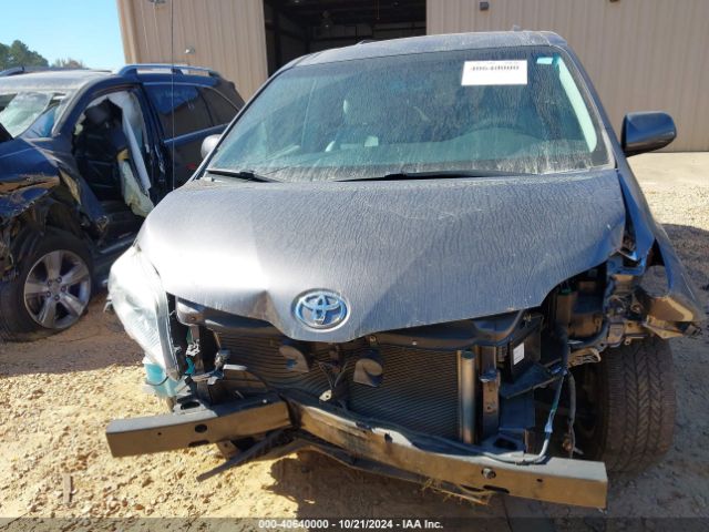 5TDKK3DC6ES425218 Toyota Sienna Le V6 8 Passenger