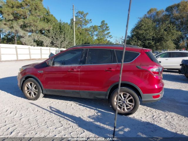 1FMCU0G92HUA45589 Ford ESCAPE SE