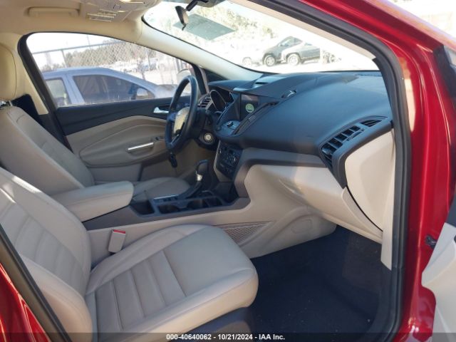 1FMCU0G92HUA45589 Ford ESCAPE SE