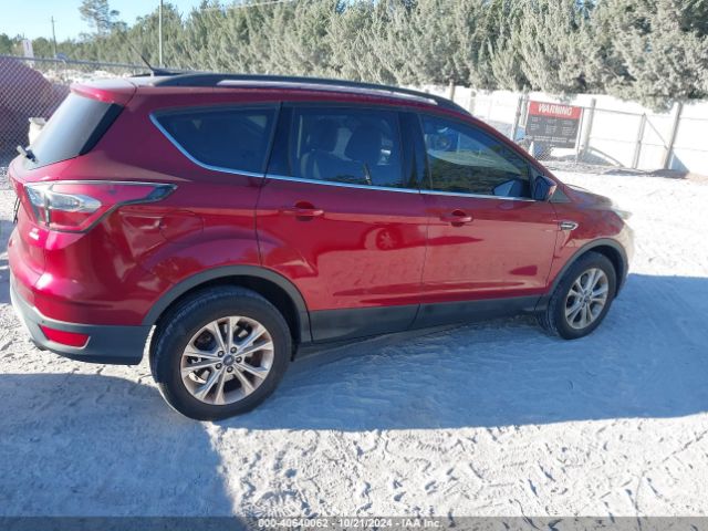 1FMCU0G92HUA45589 Ford ESCAPE SE