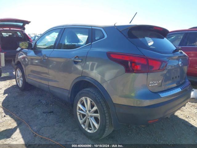 JN1BJ1CP0JW191425 Nissan Rogue Sport S