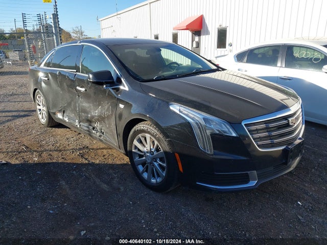 Cadillac Xts W30 Coachbuilder Stretch Livery 2018 2GEXG6U39J9600001 Image 1