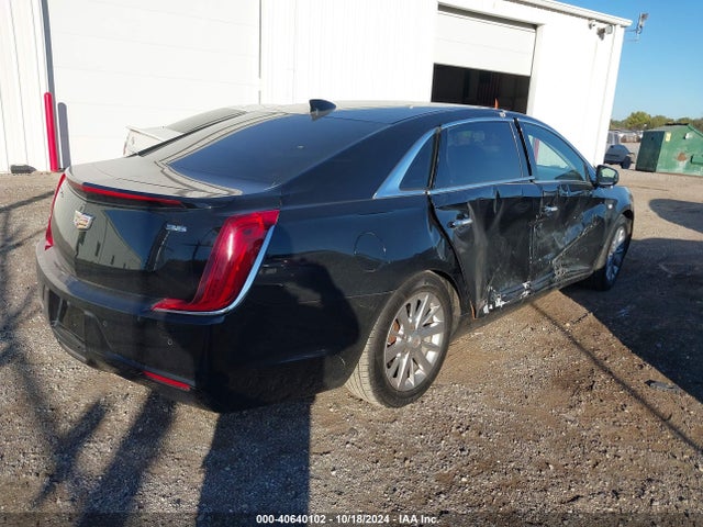 Cadillac Xts W30 Coachbuilder Stretch Livery 2018 2GEXG6U39J9600001 Image 4