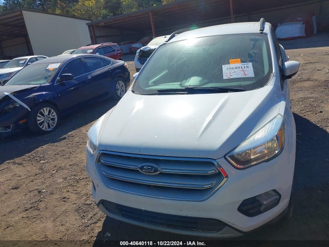 Ford ESCAPE SE 2018 1FMCU0GDXJUC20343 Image 12