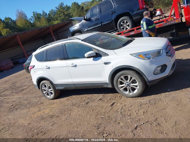 Ford ESCAPE SE 2018 1FMCU0GDXJUC20343 Image 13