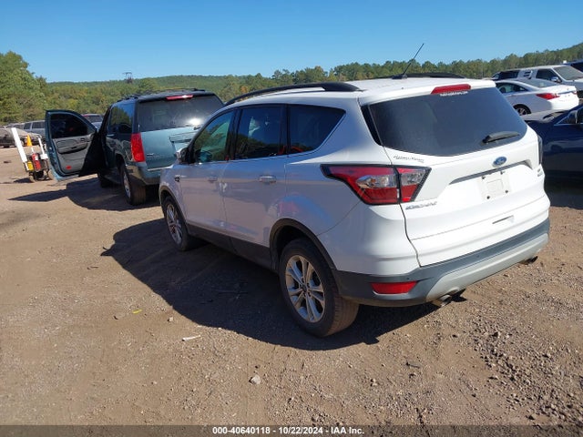 Ford ESCAPE SE 2018 1FMCU0GDXJUC20343 Image 3