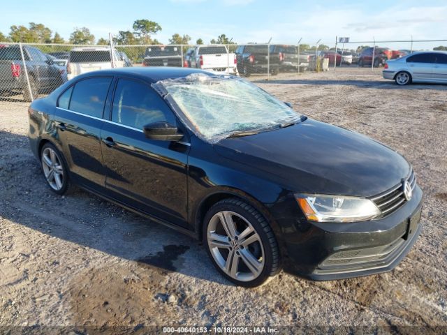 3VW2B7AJ1HM411237 auction archive image