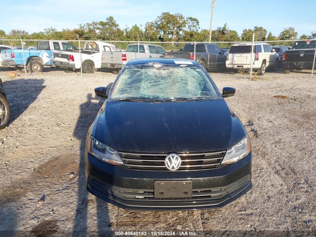 3VW2B7AJ1HM411237 Volkswagen Jetta 1.4t S