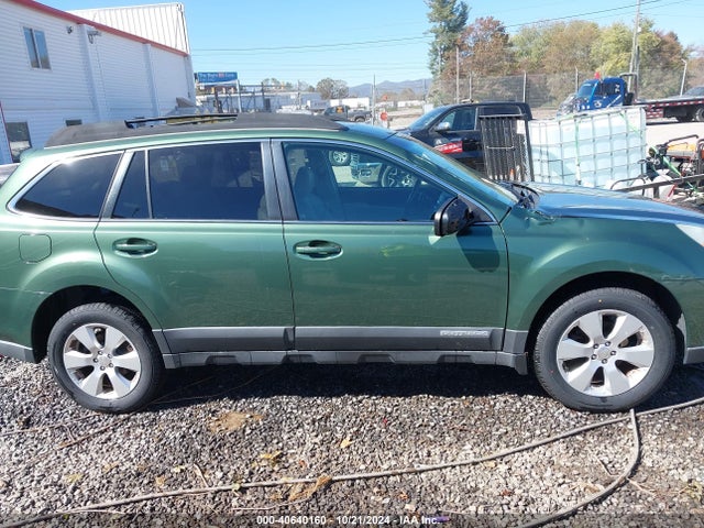 Aukcja sprzedaży 2011 Subaru Outback 2.5i Limited, vin: 4S4BRCKCXB3354029, numer aukcji: 40640160