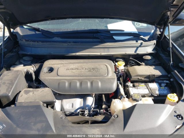 1C4PJLCBXLD582440 Jeep Cherokee Latitude Fwd