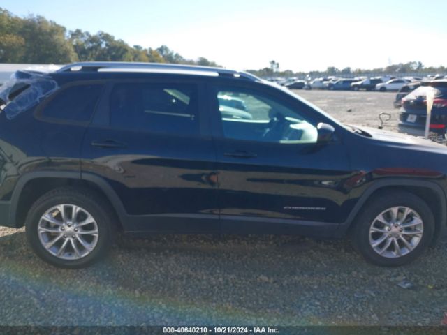 1C4PJLCBXLD582440 Jeep Cherokee Latitude Fwd
