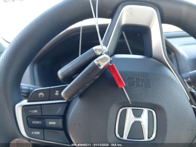 1HGCV1F13KA028233 Honda ACCORD LX