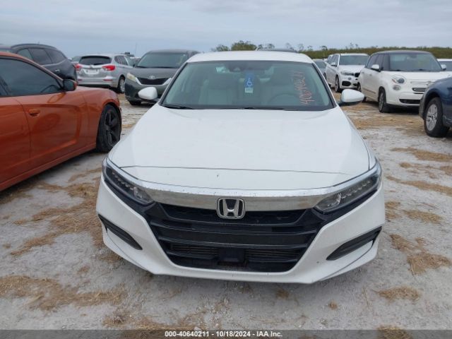 1HGCV1F13KA028233 Honda ACCORD LX