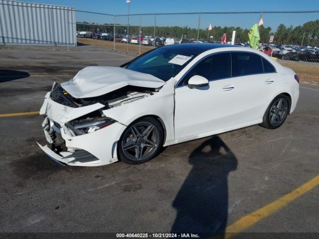 W1K3G4FB8MJ258619 Mercedes-Benz A 220 4matic