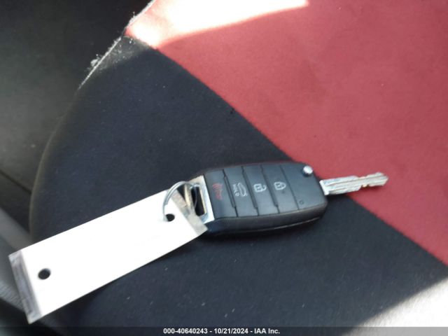 KNAFX4A61E5056150 KIA FORTE LX
