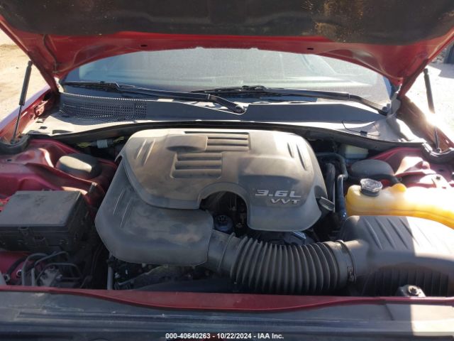 2C3CCAKG3EH179663 Chrysler 300c Awd