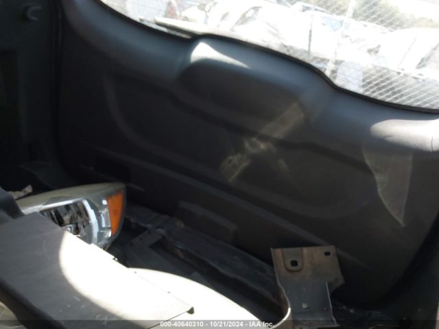 1FMCU0J9XEUD52433 Ford Escape Titanium