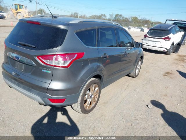 1FMCU0J9XEUD52433 Ford Escape Titanium