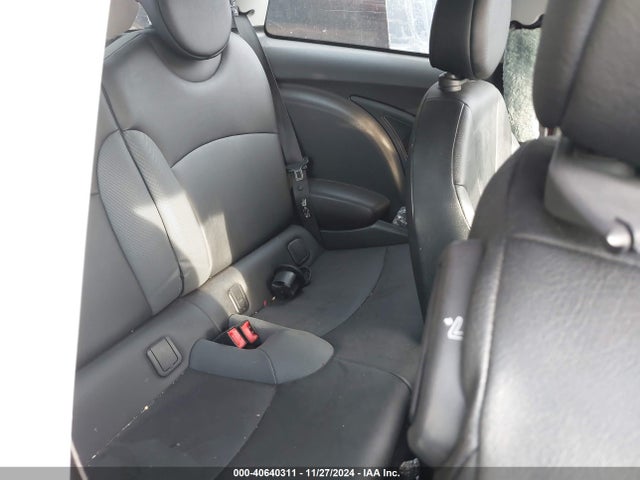 2008 MINI COOPER WMWMF33558TT67539 Photo 7