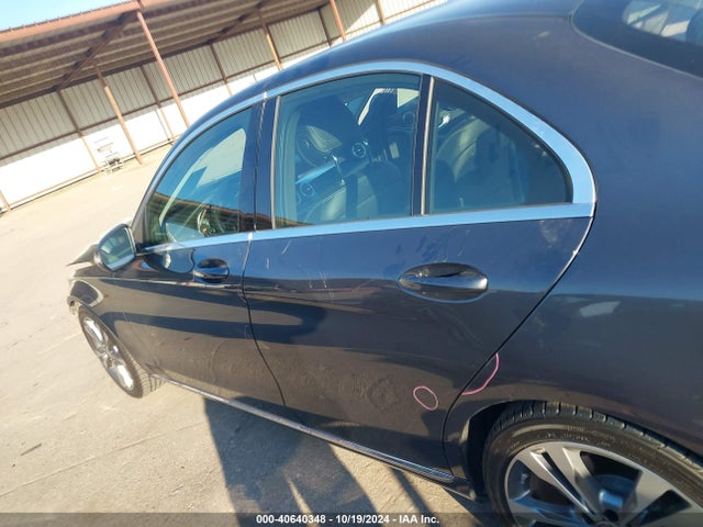 55SWF4JB3GU165227 Mercedes-Benz C 300 Luxury/sport
