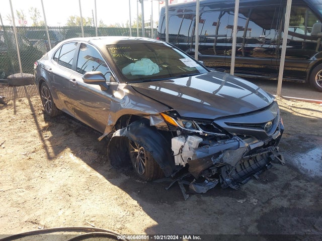 2018 4T1B11HK9JU669519 main image