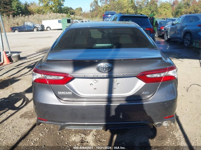 Toyota CAMRY SE 2018 4T1B11HK9JU669519 Image 17