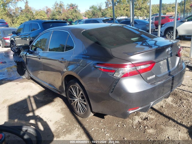 Toyota CAMRY SE 2018 4T1B11HK9JU669519 Image 3