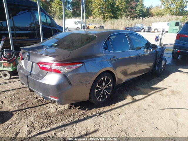Toyota CAMRY SE 2018 4T1B11HK9JU669519 Image 4