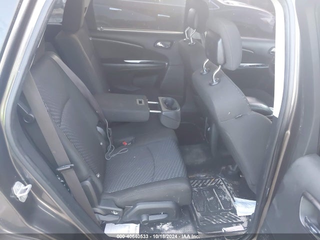 3C4PDCBB5KT718958 Dodge JOURNEY SE