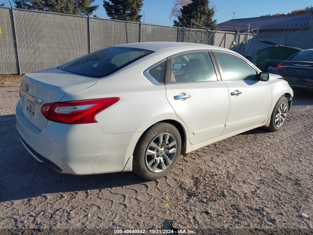 Nissan Altima 2.5 S 2016 1N4AL3AP0GN343905 Image 4