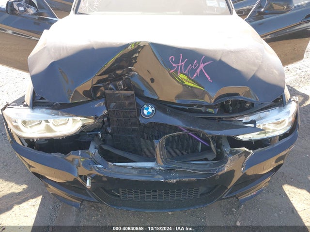 WBA8D9C5XJEM33068 BMW 330i Xdrive