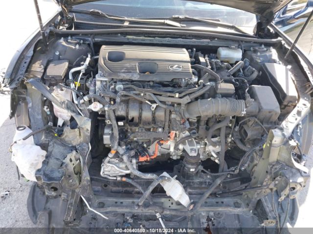 58ADA1C1XNU014663 Lexus ES 300H