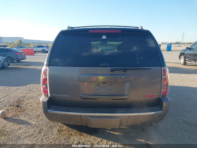 1GKS2EEFXER181290 GMC YUKON DENALI