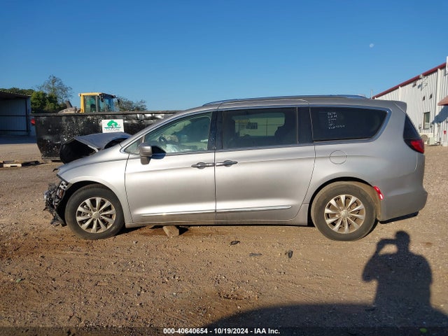 Chrysler Pacifica 2019 2C4RC1BG6KR561164 Image 15