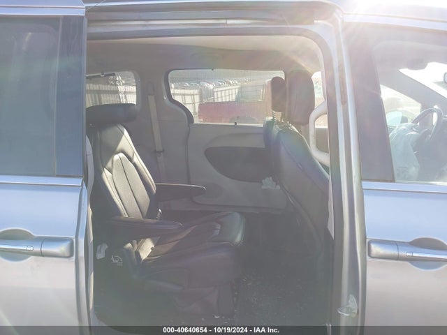 Chrysler Pacifica 2019 2C4RC1BG6KR561164 Image 8