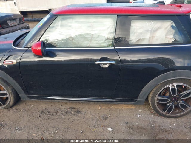 Mini Hardtop John Cooper Works 2015 WMWXM9C56FT996388 Image 13