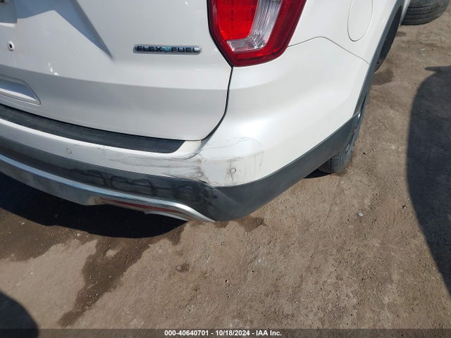 Ford Explorer Limited 2016 1FM5K7F89GGA79624 Image 17