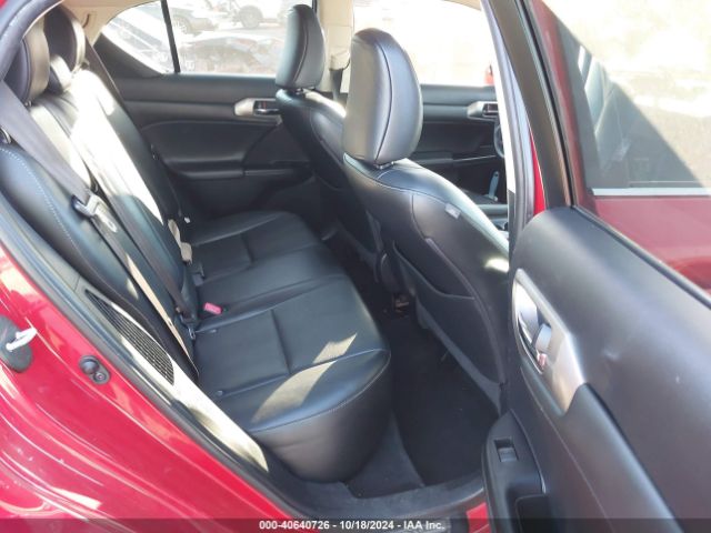 JTHKD5BH8F2228059 Lexus CT 200H