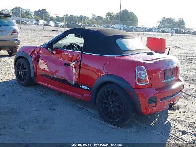 2013 MINI ROADSTER WMWSY9C56DT432638 Photo 2