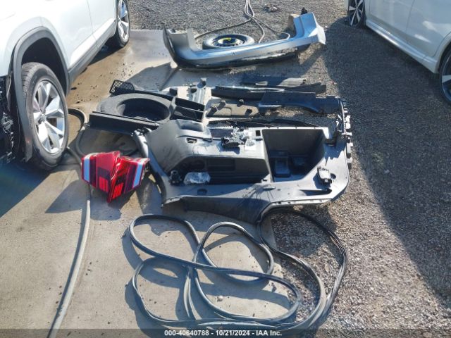 1V2KR2CA1JC563409 Volkswagen Atlas 3.6l V6 Se
