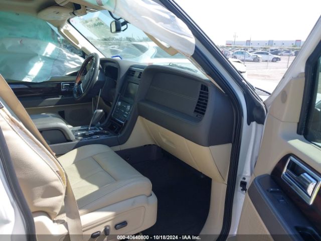 5LMJJ2JT7FEJ14345 Lincoln Navigator