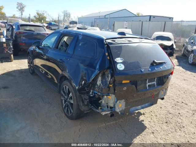 2020 VOLVO V60 CROSS COUNTRY YV4102WK3L1045731 Photo 2