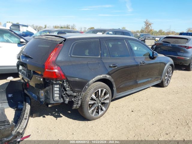 2020 VOLVO V60 CROSS COUNTRY YV4102WK3L1045731 Photo 3