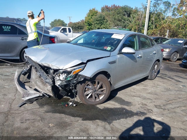 KIA Optima Lx 2019 5XXGT4L32KG300840 Image 2