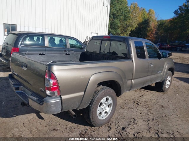 Toyota Tacoma 2015 5TFUX4EN1FX033520 Image 4
