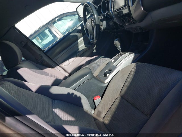 Toyota Tacoma 2015 5TFUX4EN1FX033520 Image 5