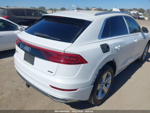 WA1AVAF15KD018902 Audi Q8 55 Premium